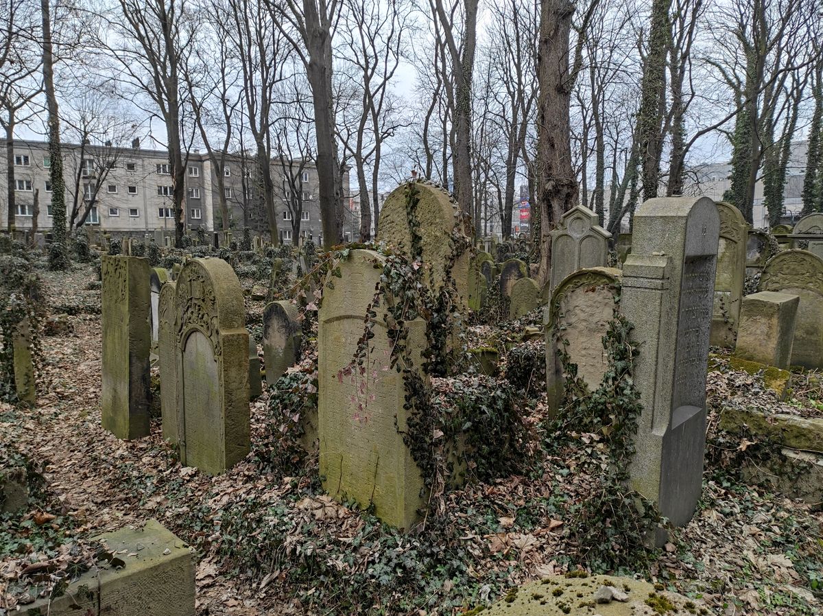 Le nouveau cimetière juif