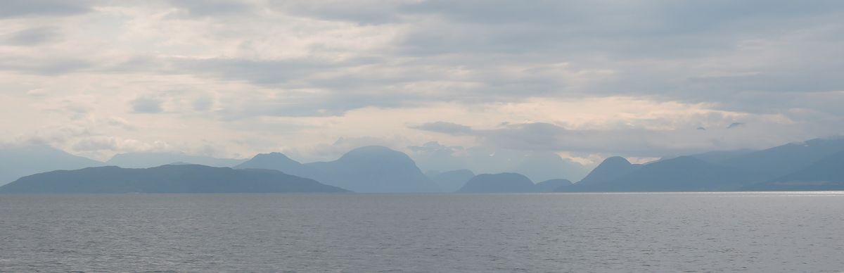 Nuages sur les fjords